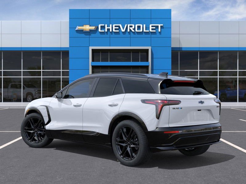 CHEVROLET Blazer EV RS 4 portes TI 2026 BLANC POLAIRE, TRIPLE COUCHE Montmagny - photo #2
