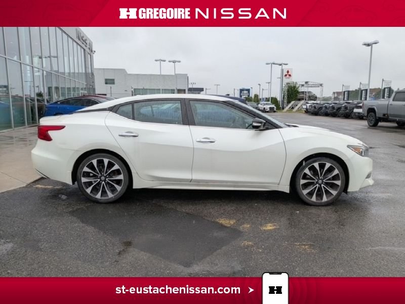 2017 Nissan Maxima White Laval - photo #13