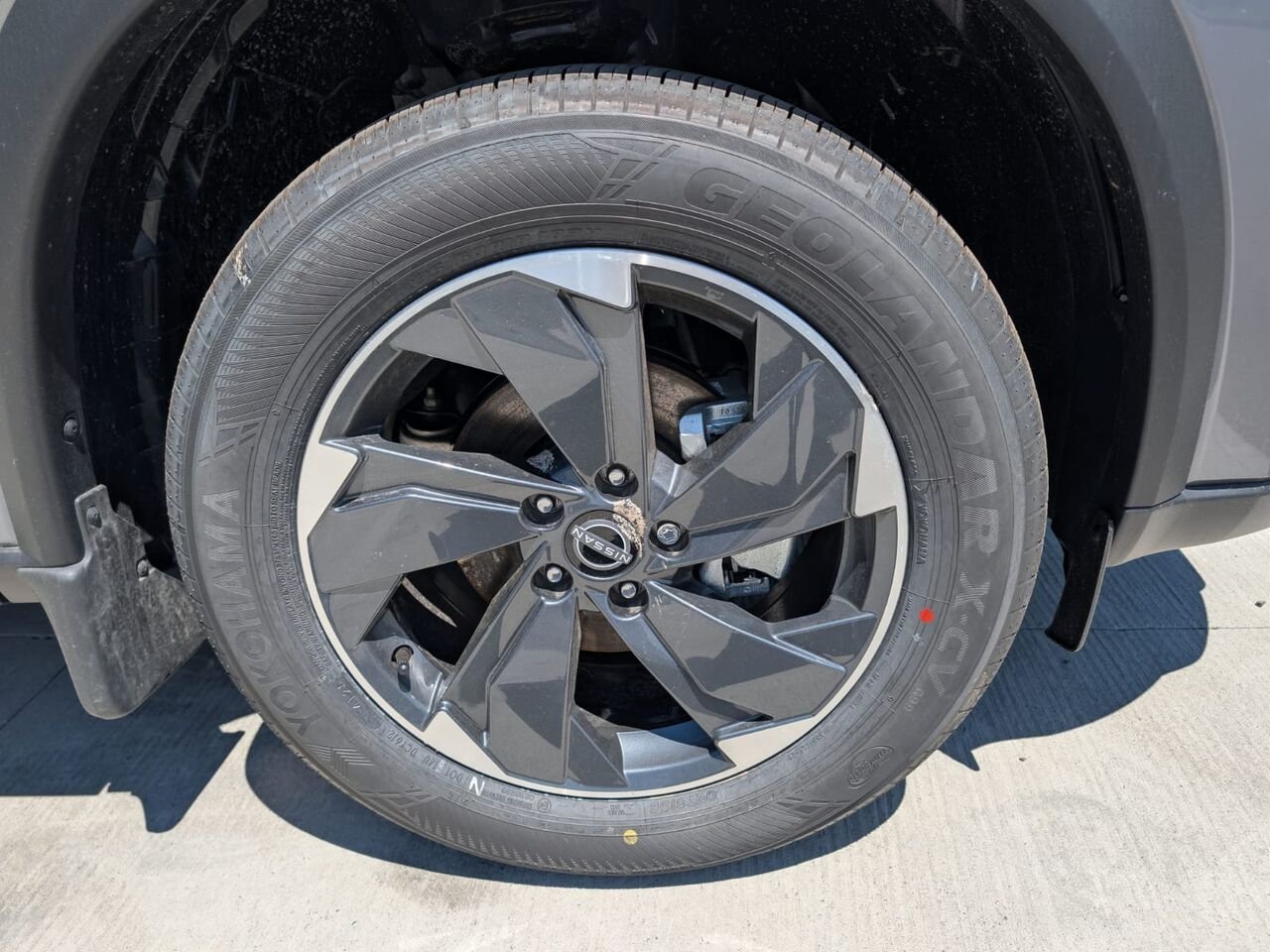 NISSAN Rogue ROGUE SV TOIT OUVRANT 2026 Gris poudre métallisé Châteauguay - photo #3