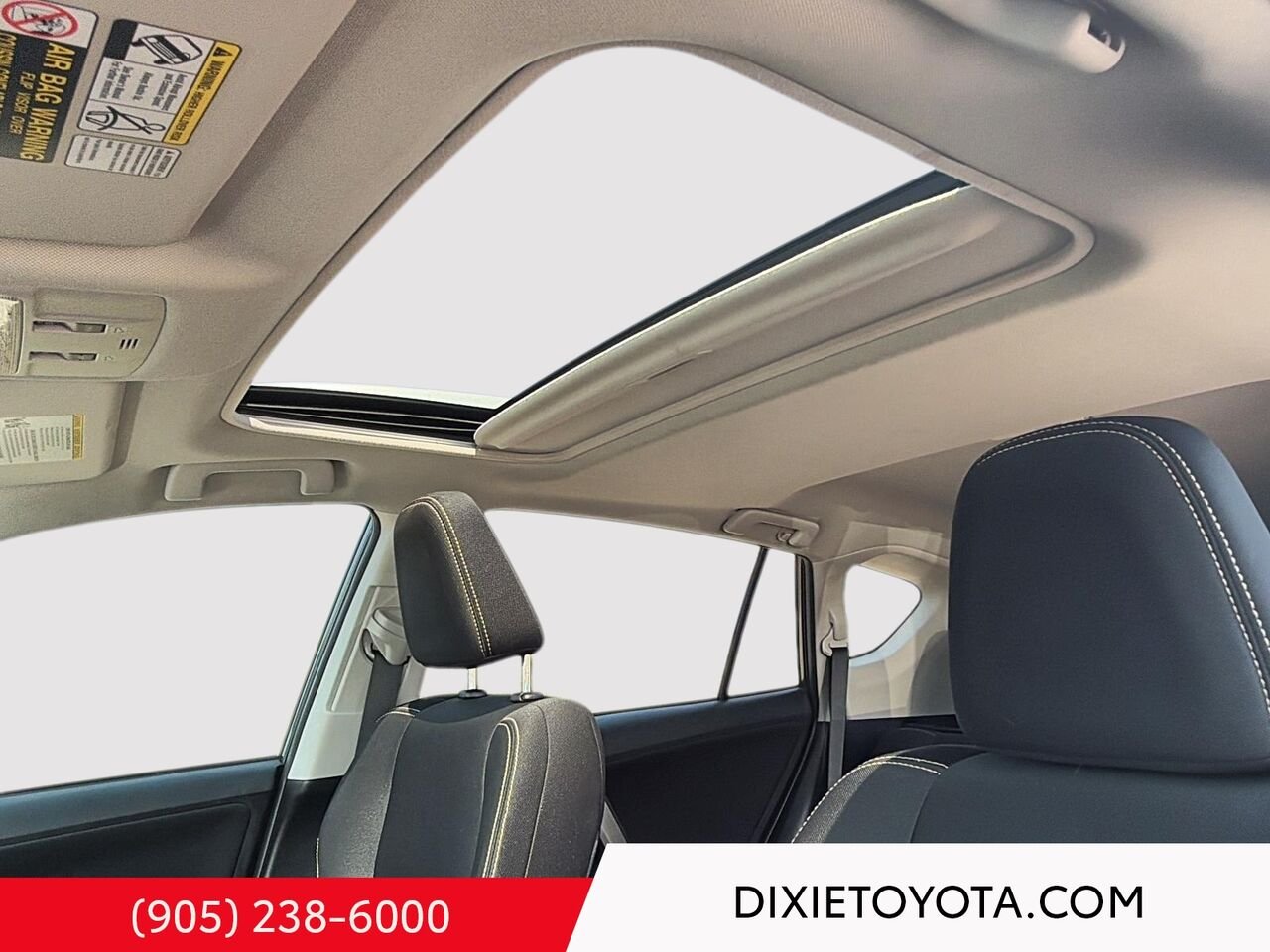 2013 Toyota RAV4 XLE FWD / CLEAN CARFAX Grey Mississauga - photo #9