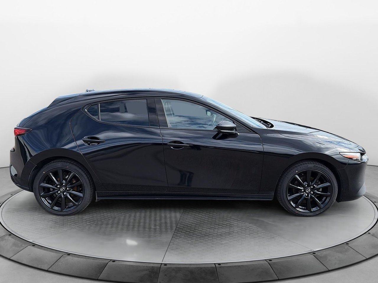 2022 Mazda Mazda3 Sport VIN JM1BPBMY7N1521850 Black Chicoutimi - photo #5