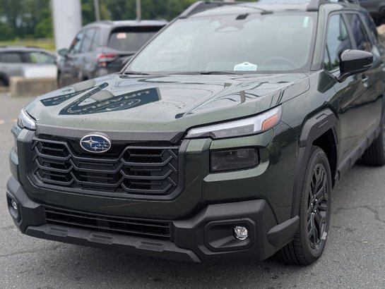 Subaru Outback Limited XT AWD 2026 Émeraude foncé nacré