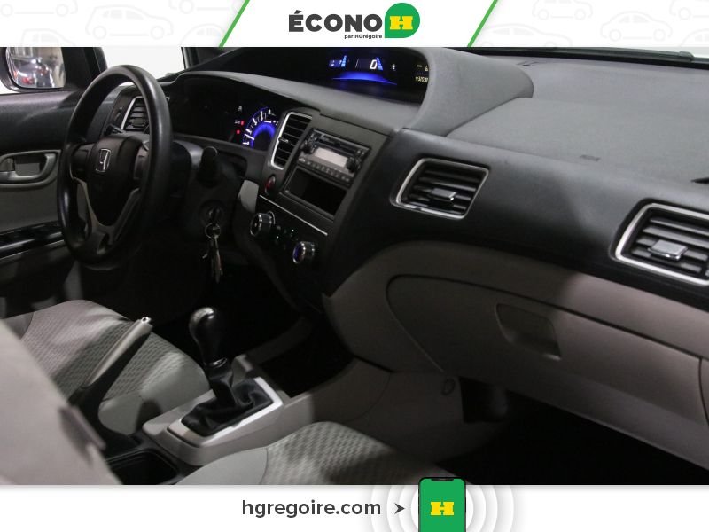 2014 Honda Civic White Blainville - photo #23