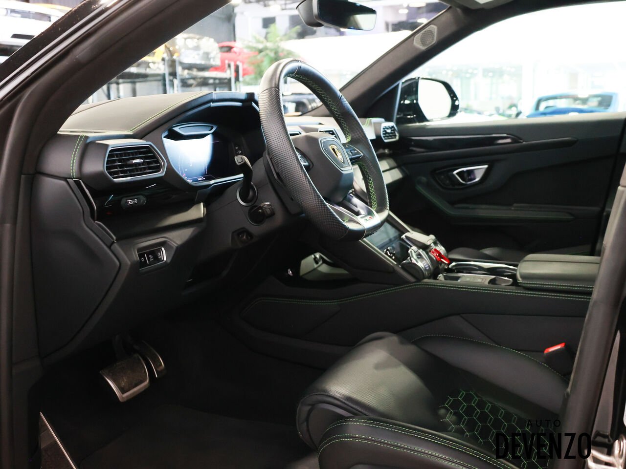 Lamborghini Urus 2024 Noir Saint-Eustache - photo #11