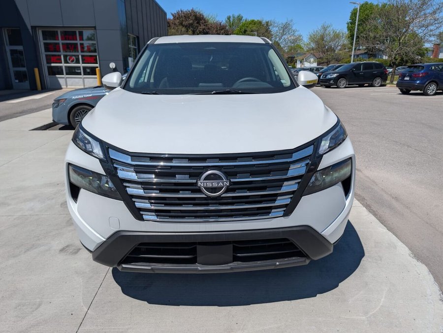 2026 NISSAN Rogue 2026 Everest White Tricoat Pearl