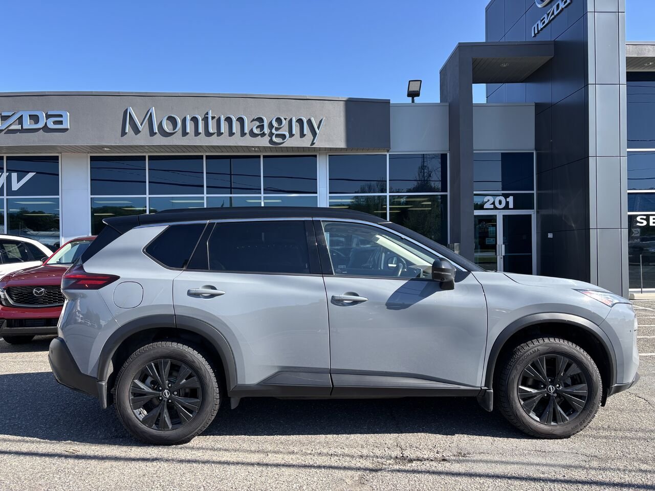 2023 Nissan Rogue SV Édition de minuit TI gray Montmagny - photo #3