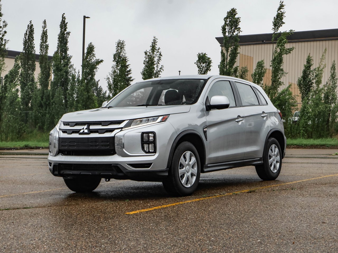 2024 Mitsubishi RVR ES AWC Grey Sherwood Park - photo #3