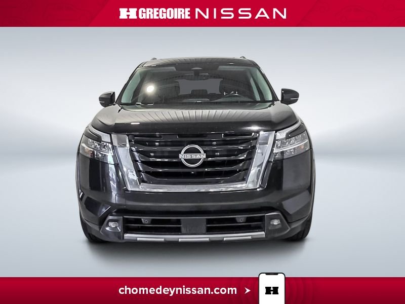 2022 Nissan Pathfinder Black Laval - photo #1