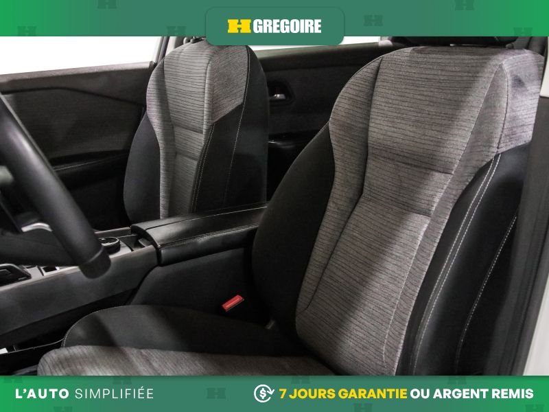 2023 Nissan Rogue White Blainville - photo #13