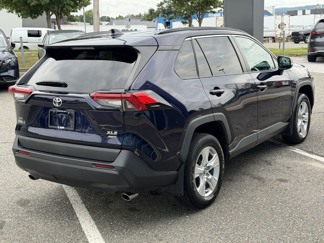 2020 Toyota RAV4 Blue Ste-Marie - photo #4