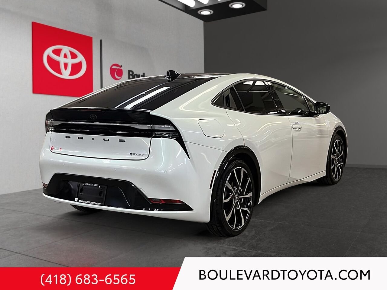 2025 Toyota Prius hybride branchable 99682A-100 | XSE White Québec - photo #3