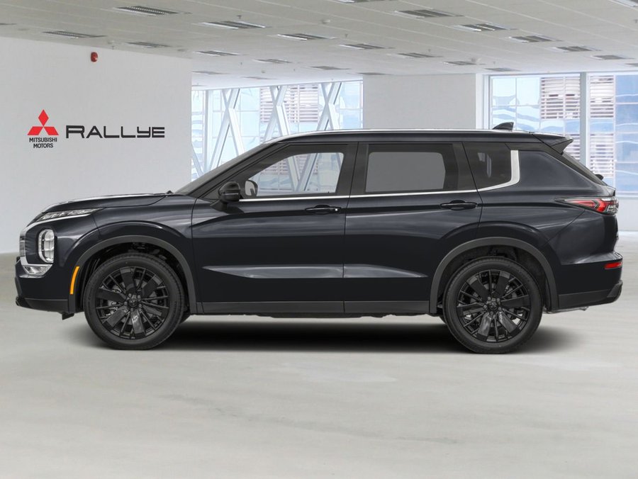 2026 MITSUBISHI Outlander LE Black Diamond