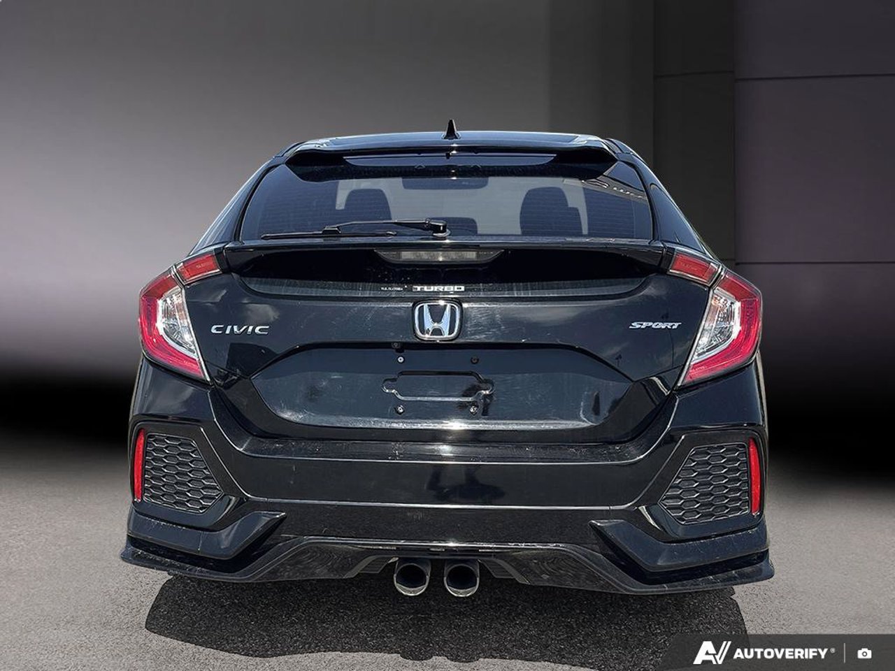 2018 Honda Civic Hatchback SHHFK7G47JU303901 Black Mirabel - photo #3