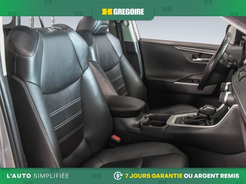 2021 Toyota Rav 4 Grey Laval - photo #29