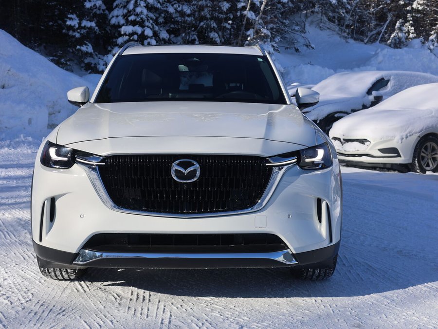 Mazda CX-90 hybride léger Signature, 6 passagers, Mode hybride, awd, Toit ouvrant pano, Écran 360 pano, cuir 2025 Blanc rhodium métallisé