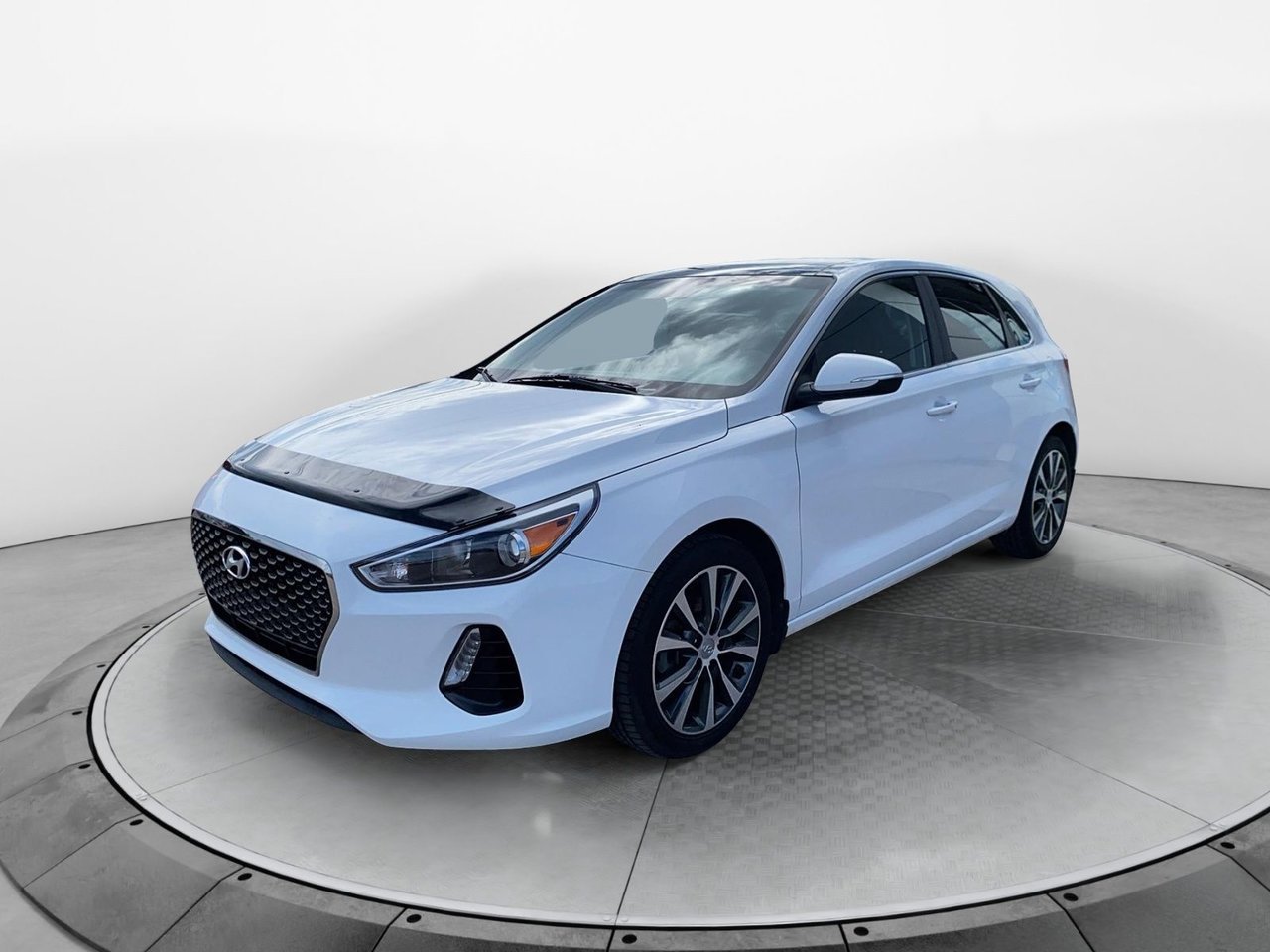 2018 Hyundai Elantra GT VIN KMHH35LE3JU007643 White Baie-Comeau - photo #0