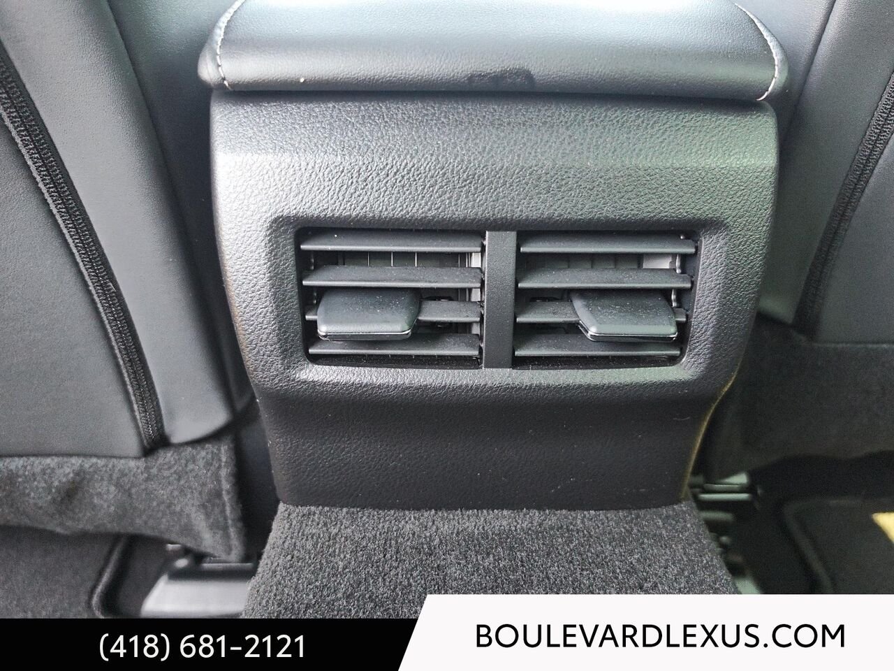 Lexus IS 19860A 2025 Gris Québec - photo #18