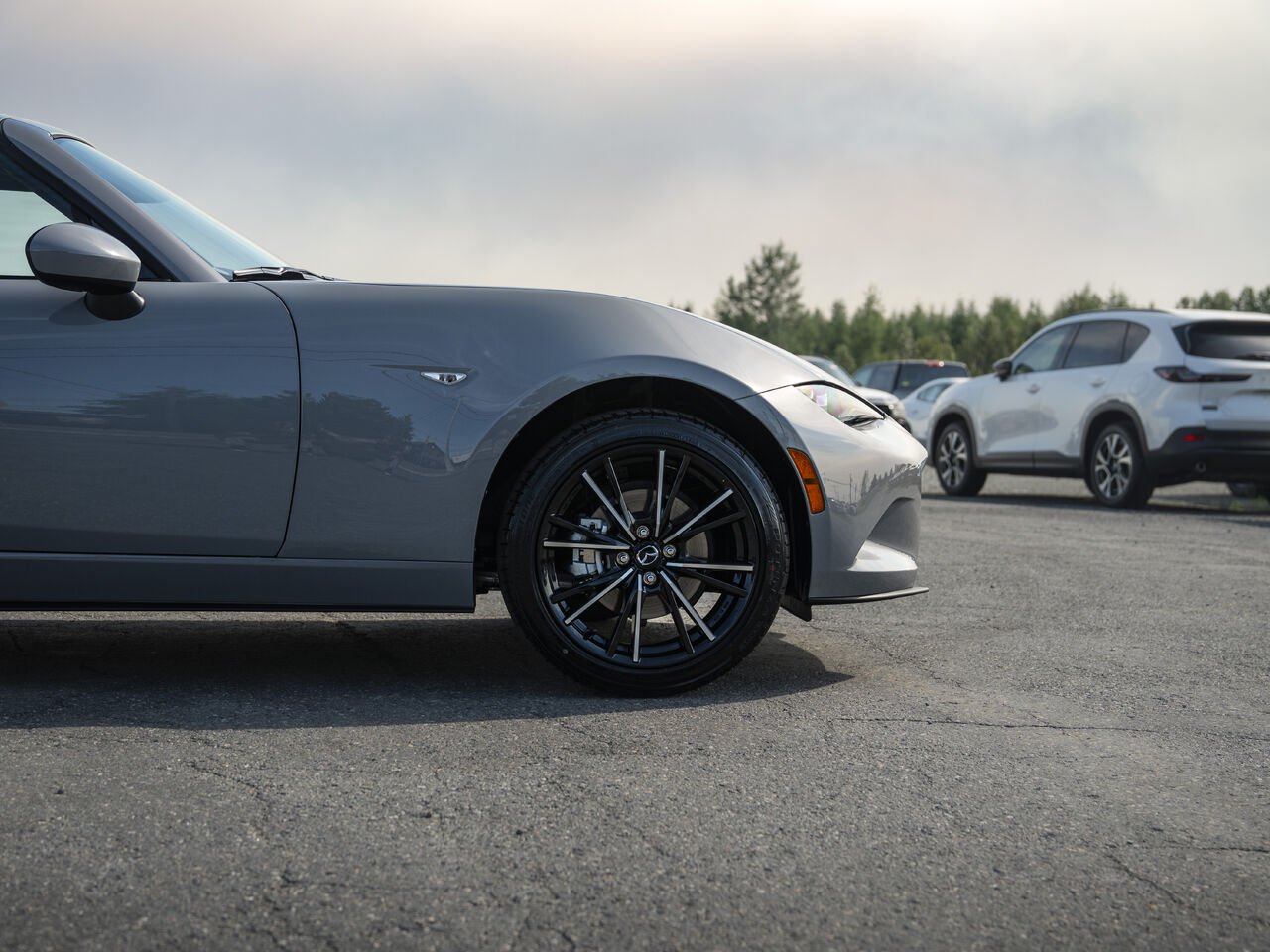 2026 MAZDA MX-5 RF Aero Grey Metallic Val-d'Or - photo #3