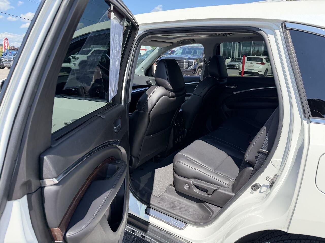2017 ACURA MDX TECH Ensemble Technologique 4 portes SH-AWD White Ottawa & Gatineau - photo #12