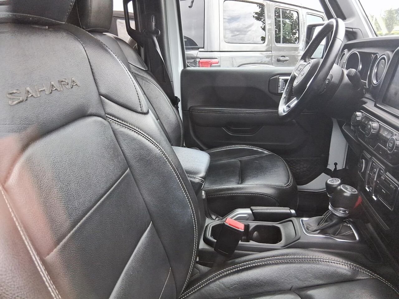 2022 Jeep WRANGLER 4XE UNLIMITED COLD WEATHER GROUP White Québec - photo #2