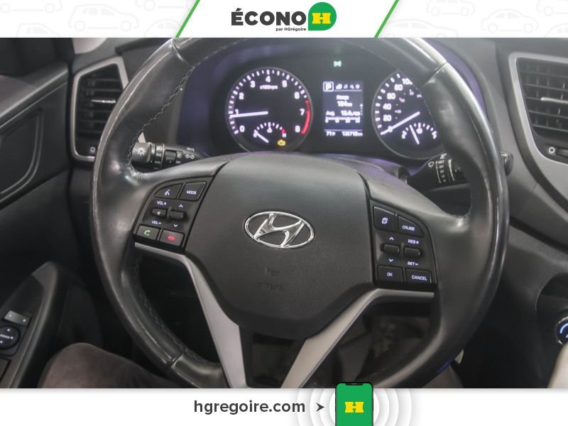 Hyundai Tucson 2017 Argent Laval - photo #12