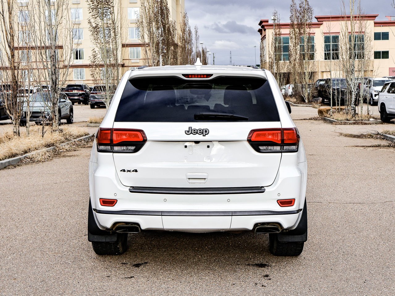 2021 Jeep Grand Cherokee High Altitude 4x4 White Sherwood Park - photo #11