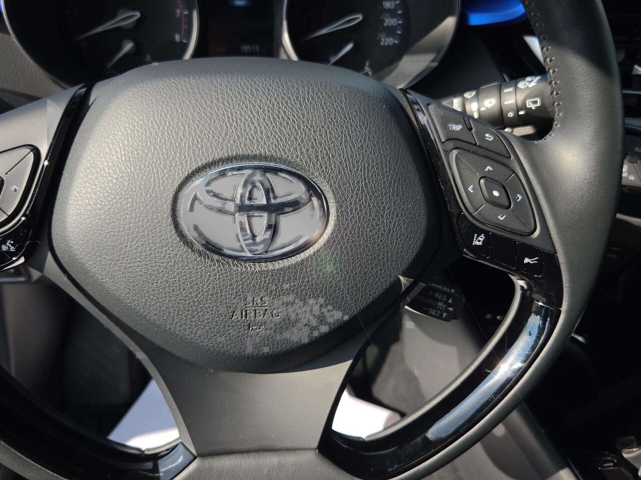 TOYOTA C-HR XLE PREMIUM 2021 Blizzard nacré Gatineau - photo #13