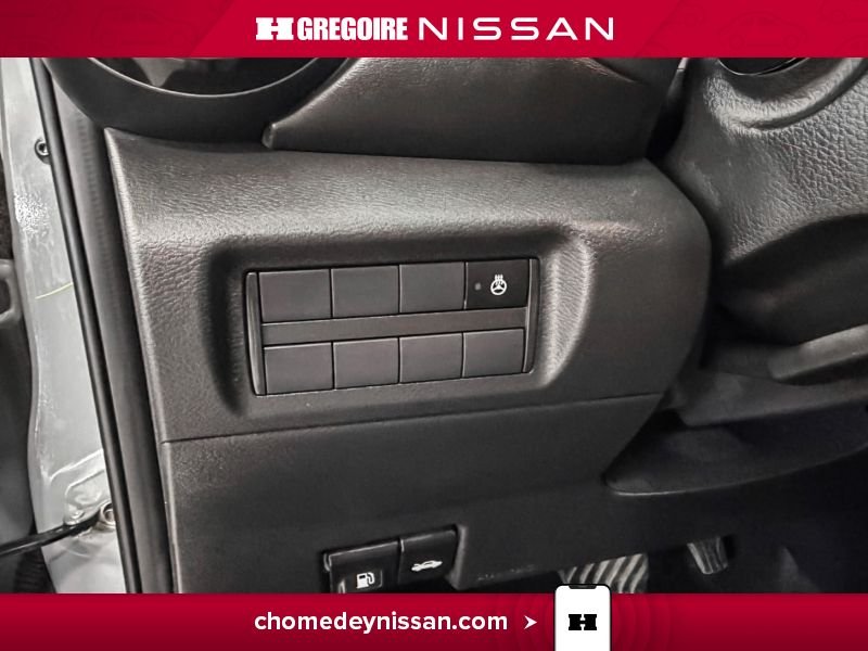 Nissan Kicks 2024 Gris Saint-Eustache - photo #14