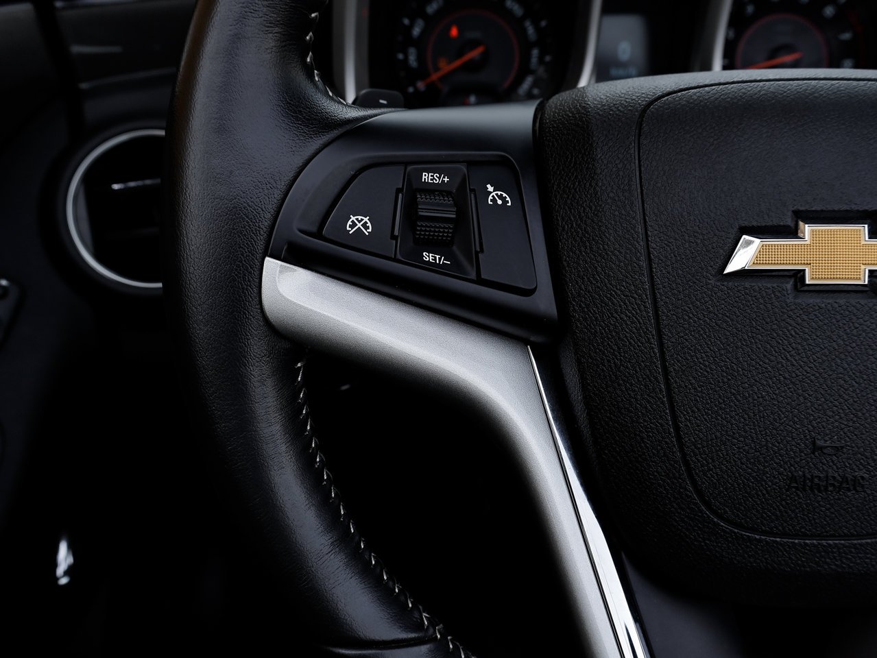 2012 Chevrolet Camaro 2dr Conv 2SS Grey Sherwood Park - photo #22