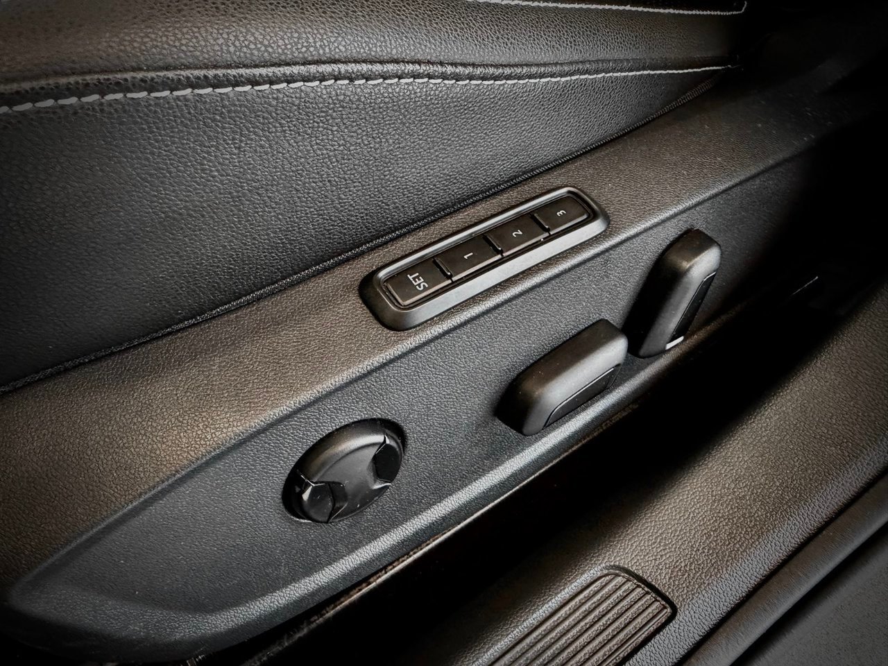 Volkswagen Jetta 2022 Gris Notre-Dame-des-Prairies - photo #16