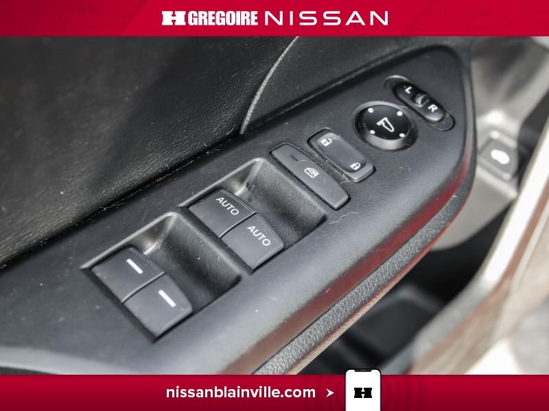 2018 Honda Civic Red Blainville - photo #20