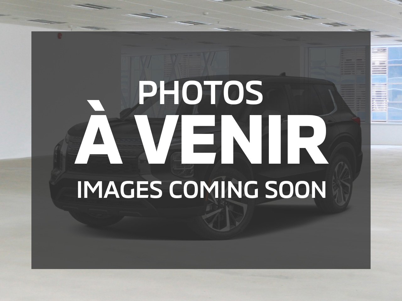 2020 Mitsubishi Eclipse Silver Amos - photo #0