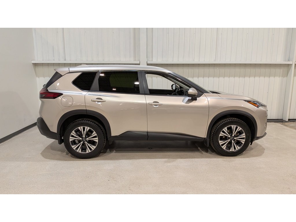 Nissan Rogue AWD SV Moonroof 2023 Or Val-David - photo #6