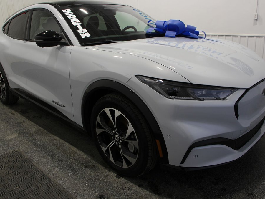 2021 Ford Mustang Mach-E MACH-E PREMIUM GROSSE BATTERIE Carbonized Grey Metallic