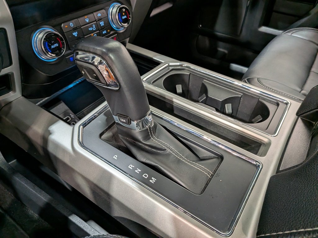 2020 Ford F-150 LARIAT 4WD SuperCrew 5.5' Box Black Val-David - photo #33
