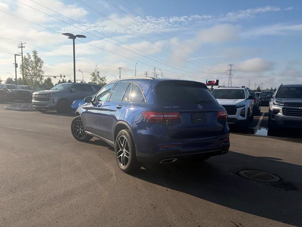 2017 Mercedes-Benz GLC 4MATIC 4dr GLC 300 Blue Sherwood Park - photo #3