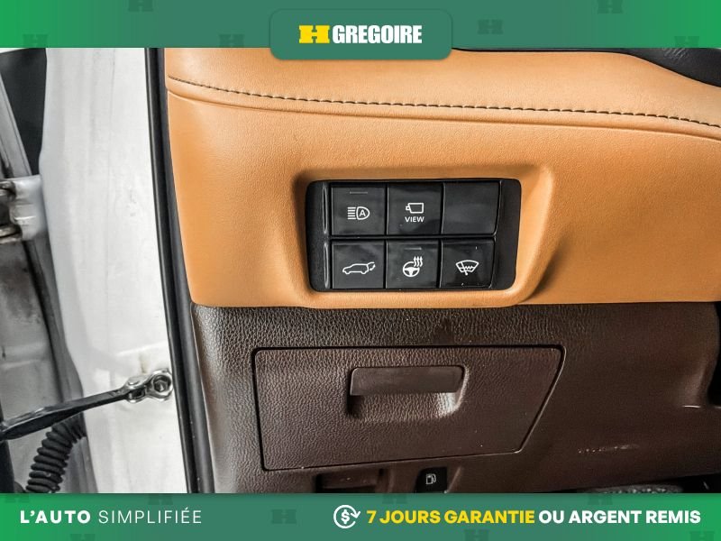 2022 Toyota Highlander Saint-Eustache - photo #24