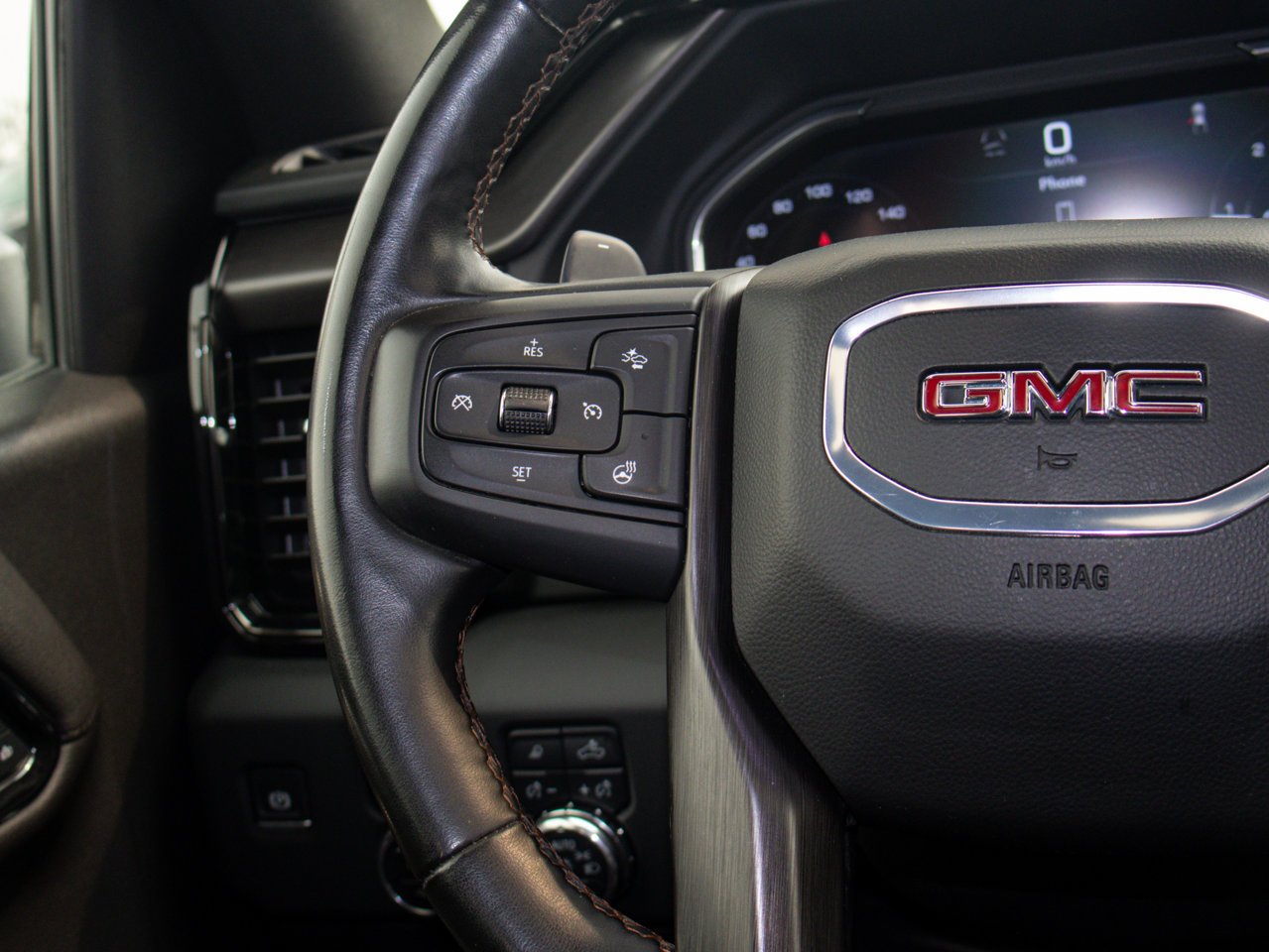 2024 GMC Sierra 1500 4WD Crew Cab 147 AT4 Grey Sherwood Park - photo #23