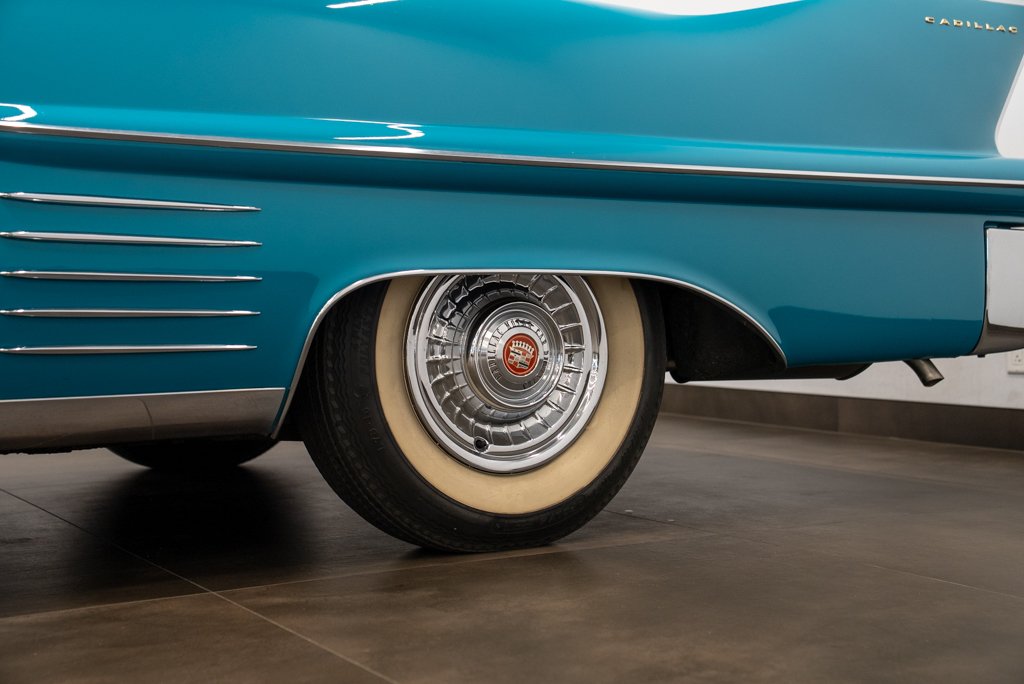 Cadillac Series 62 1958 Bleu Montréal - photo #41