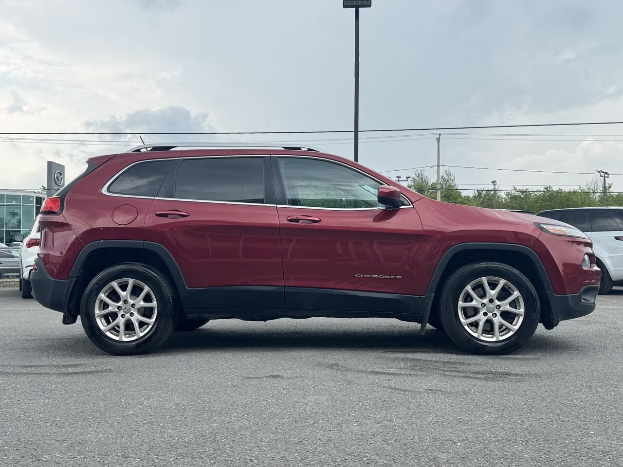 2014 Jeep Cherokee North 4x4 Red Granby - photo #7