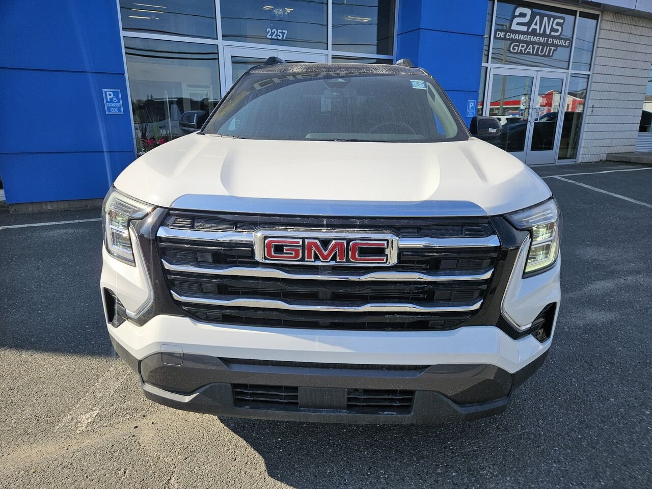 2026 GMC Terrain Élévation 4 portes TI Summit White Thetford Mines - photo #4
