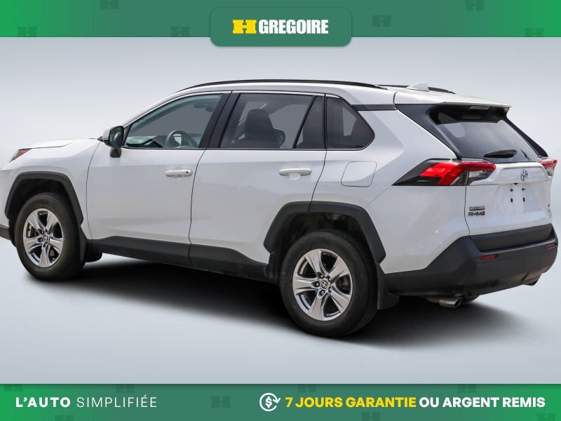 2022 Toyota Rav 4 White Laval - photo #5