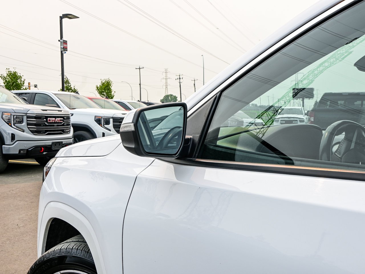 2022 GMC Terrain AWD 4dr Denali White Sherwood Park - photo #6