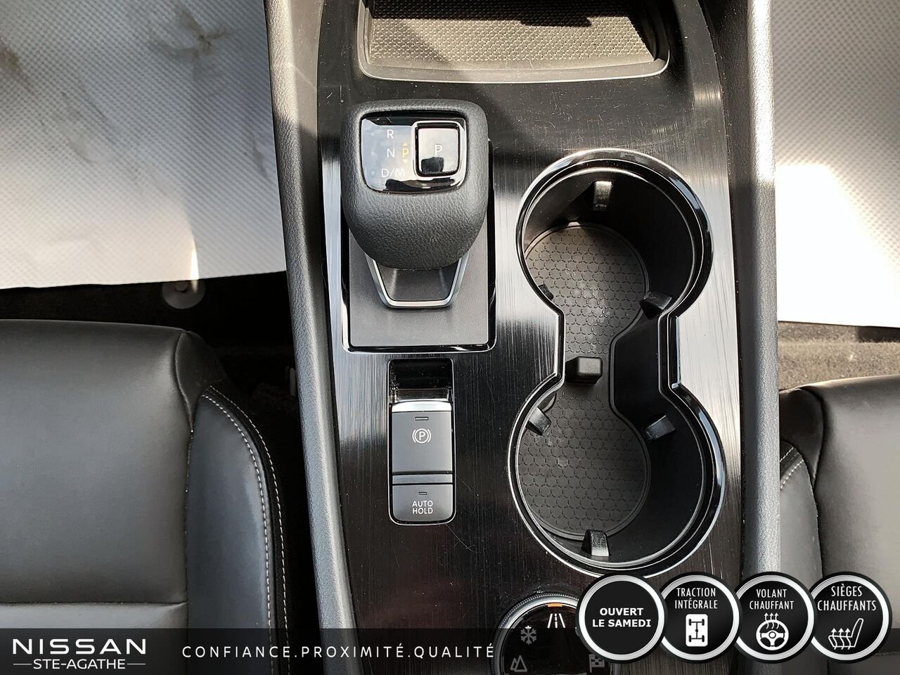 Nissan Rogue MIDNIGHT | CUIR | TOIT PANORAMIQUE | AWD | 2023 Gris Saint-Jérôme - photo #11
