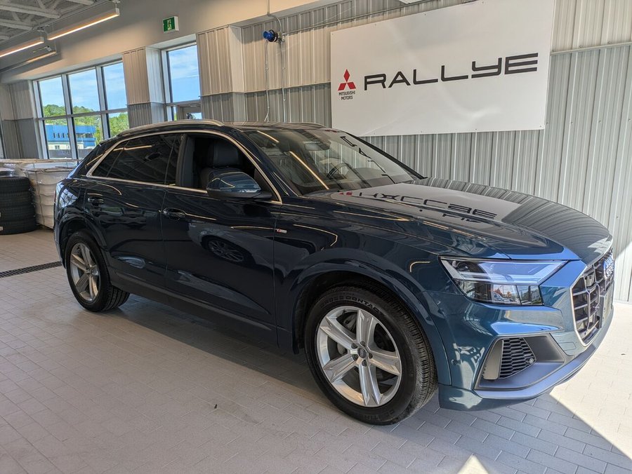 2021 Audi Q8 Progressiv TFSI quattro AWD Blue