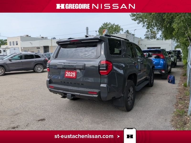 2025 Toyota 4Runner Grey Laval - photo #2