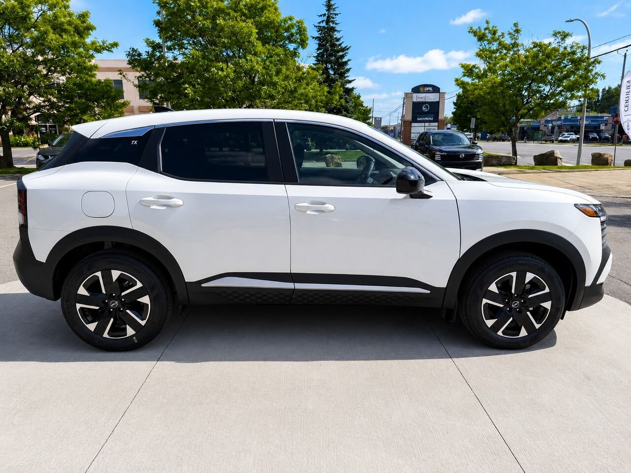 2026 NISSAN Kicks KICKS SV Aspen White TriCoat Châteauguay - photo #5