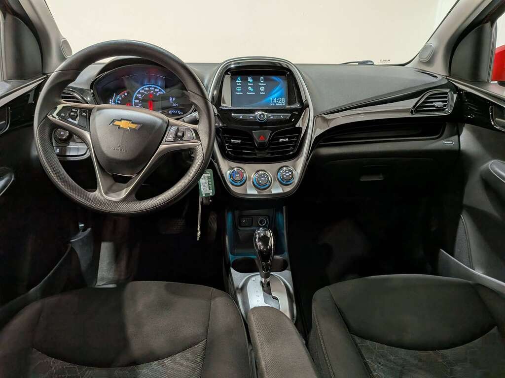 Chevrolet Spark 2018 Rouge Val-David - photo #13