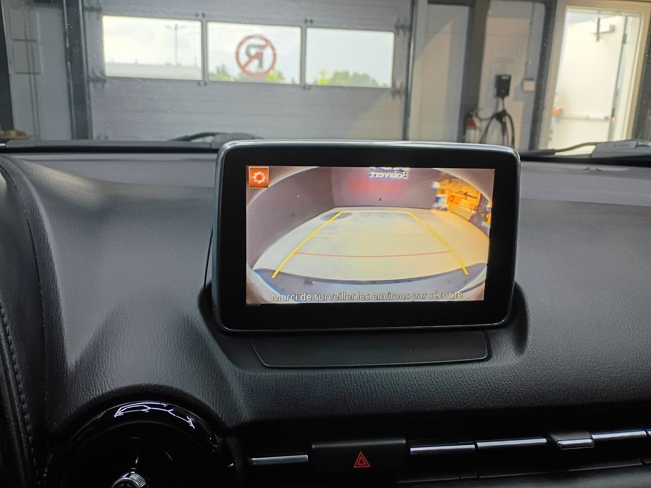 2016 Mazda CX-3 White Blainville - photo #29