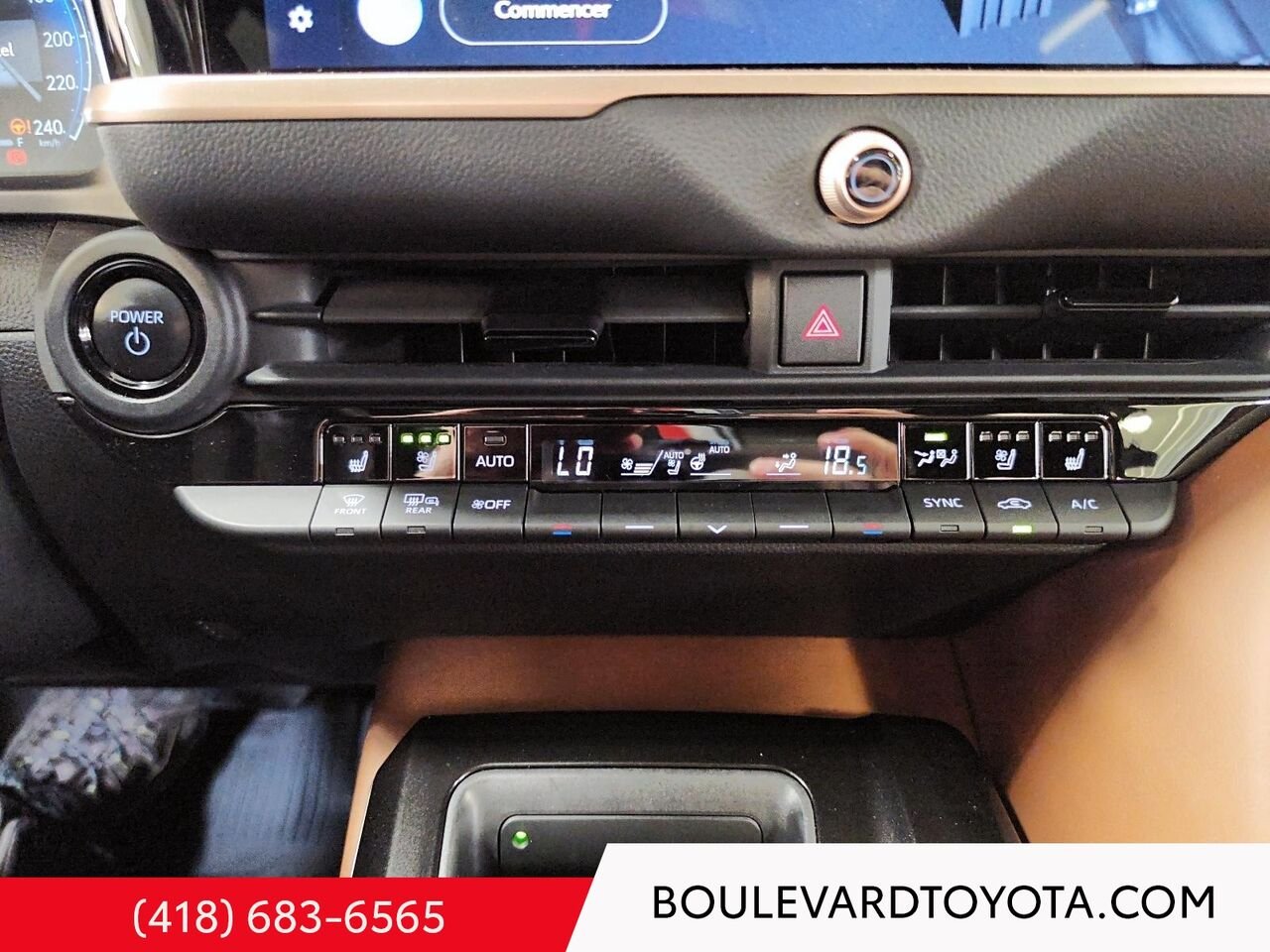2025 Toyota Crown Signia 100029A-41 | LIMITED, AWD Storm Cloud Québec - photo #15